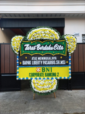 Papan Bunga Duka di Pematang Wangi