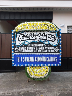 Papan Bunga Duka di Pematang Wangi
